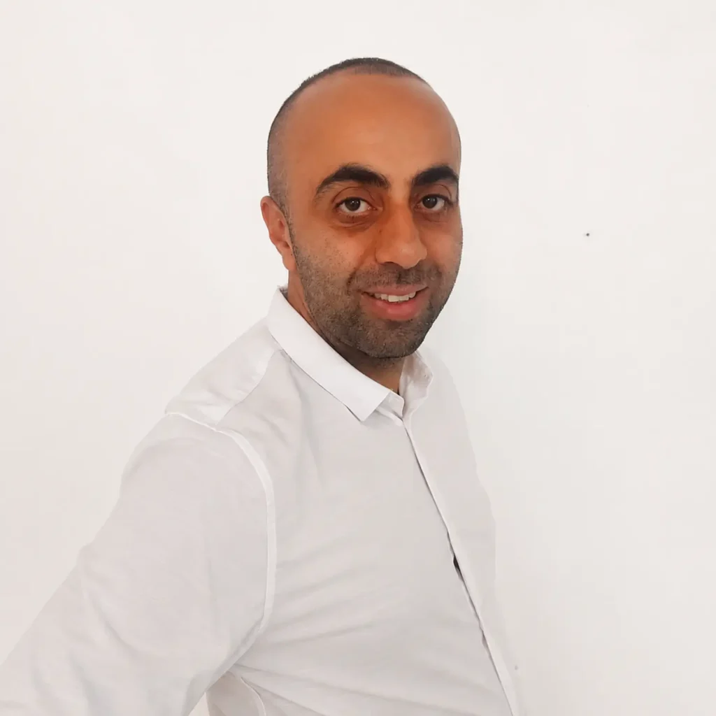 אנשי צוות (4)